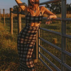 TMV Plaid Empire Maxi, Size M